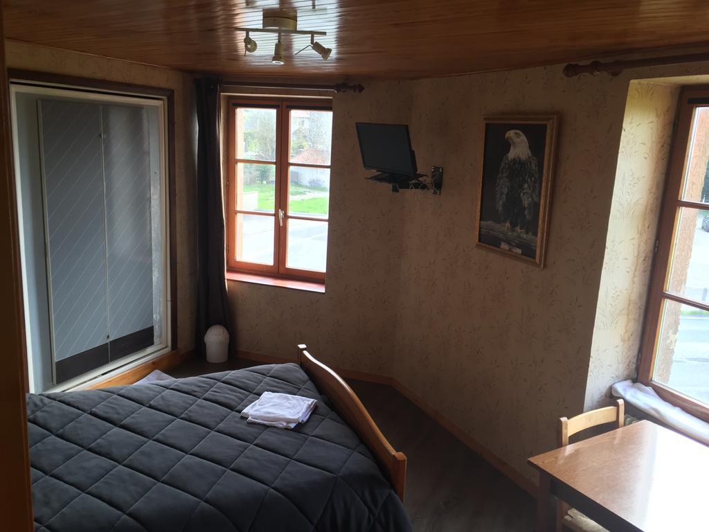 Hotel Saint Pierre Les Sauvages  Dış mekan fotoğraf